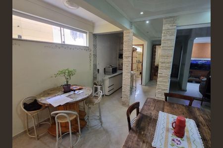 Foto 11 de casa de condomínio à venda com 3 quartos, 200m² em Jd Maria Eugenia, Campinas