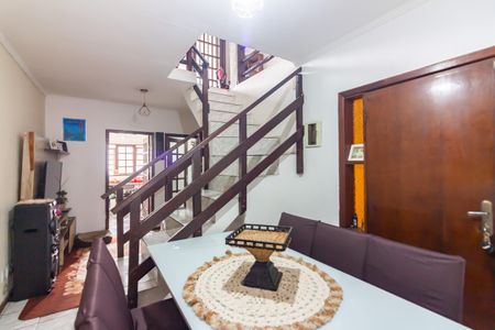 Sala de casa à venda com 12 quartos, 296m² em Jardim Roberto, Osasco
