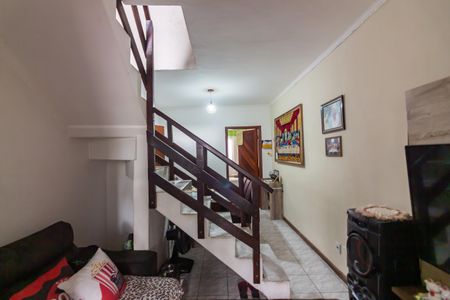 Sala de casa à venda com 12 quartos, 296m² em Jardim Roberto, Osasco