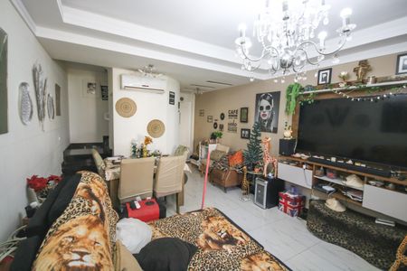 Sala de casa de condomínio para alugar com 2 quartos, 149m² em Nova Mirim, Praia Grande