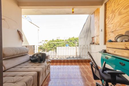 Varanda Sala de casa para alugar com 2 quartos, 150m² em Ayrosa, Osasco