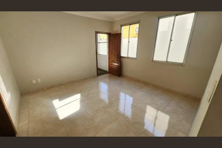 Casa para alugar com 1 quarto, 56m² em Milionários, Belo Horizonte