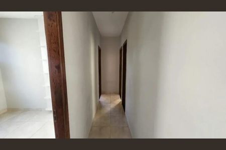 Casa para alugar com 1 quarto, 56m² em Milionários, Belo Horizonte