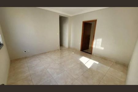 Casa para alugar com 1 quarto, 56m² em Milionários, Belo Horizonte