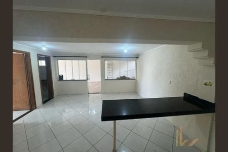 Casa para alugar com 2 quartos, 82m² em Betânia, Belo Horizonte