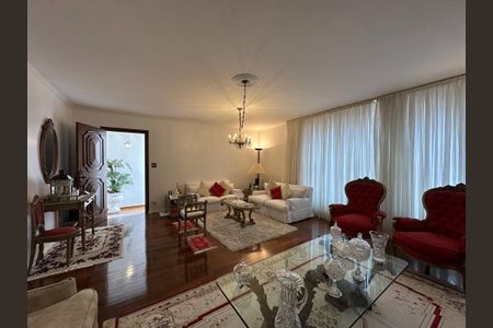 Sala de casa para alugar com 4 quartos, 192m² em Jardim Vera Cruz, São Paulo