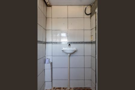 Banheiro de kitnet/studio para alugar com 1 quarto, 60m² em Imperial de São Cristóvão, Rio de Janeiro