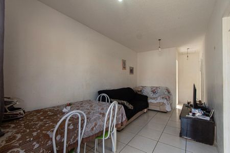 Sala de casa de condomínio para alugar com 2 quartos, 150m² em Jardim Simus, Sorocaba