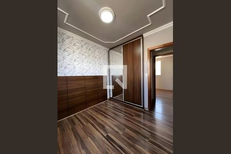 Casa para alugar com 2 quartos, 72m² em Alípio de Melo, Belo Horizonte