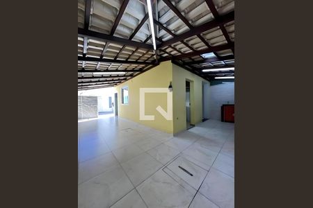 Casa para alugar com 2 quartos, 72m² em Alípio de Melo, Belo Horizonte
