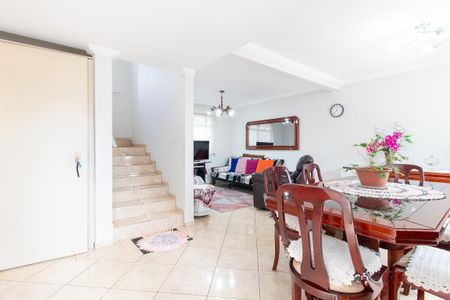 Sala de casa de condomínio para alugar com 3 quartos, 210m² em Guabirotuba, Curitiba