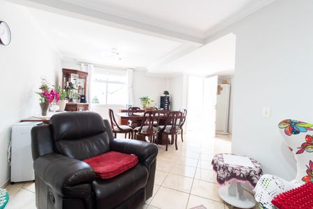 Sala de casa de condomínio para alugar com 3 quartos, 210m² em Guabirotuba, Curitiba