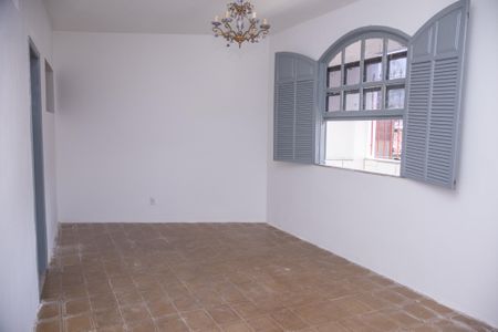 Sala de casa para alugar com 3 quartos, 130m² em Pernambués, Salvador