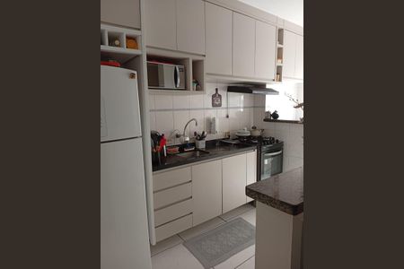 Cozinha de apartamento à venda com 2 quartos, 60m² em Vila Jerusalem, São Bernardo do Campo