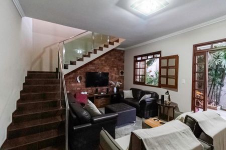 Sala 1 de casa à venda com 3 quartos, 220m² em Coqueiros, Belo Horizonte