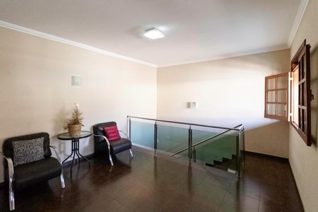 Sala 2 de casa à venda com 3 quartos, 220m² em Coqueiros, Belo Horizonte