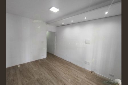 Casa à venda com 2 quartos, 117m² em Jardim Taquaral, São Paulo