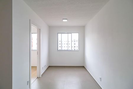 Sala/Cozinha de apartamento para alugar com 2 quartos, 38m² em Jaguaré, São Paulo