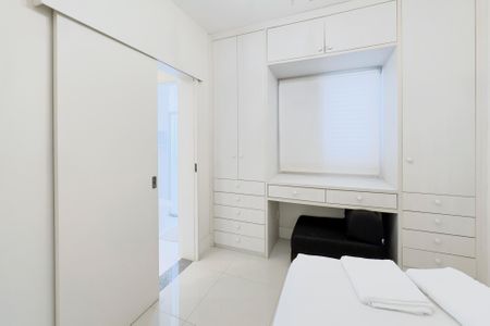 Suíte Americana 1 de apartamento para alugar com 3 quartos, 110m² em Vila Ema, São José dos Campos