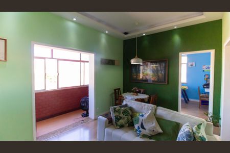 Sala de apartamento à venda com 2 quartos, 76m² em Centro, Niterói