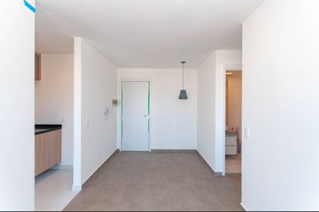 Sala de apartamento à venda com 2 quartos, 50m² em Vila Anastácio, São Paulo