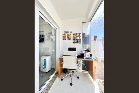 Escritório de apartamento à venda com 2 quartos, 109m² em Fião, São Leopoldo