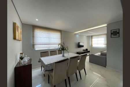 Apartamento à venda com 3 quartos, 135m² em Caiçaras, Belo Horizonte