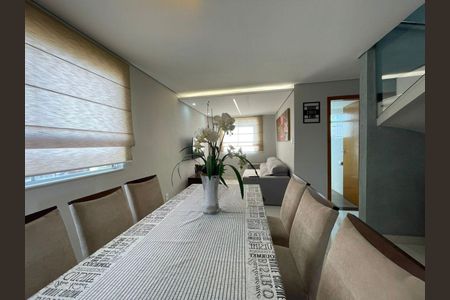 Apartamento à venda com 3 quartos, 135m² em Caiçaras, Belo Horizonte