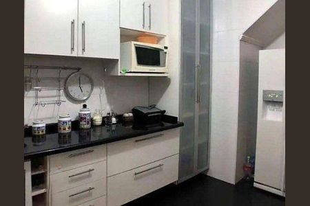 Casa de Condomínio à venda com 4 quartos, 170m² em Vila Pedra Branca, São Paulo