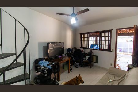 Sala de casa à venda com 3 quartos, 120m² em São Francisco, Niterói