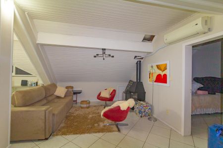 Sala de casa à venda com 3 quartos, 290m² em Estância Velha, Canoas