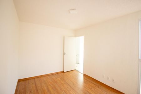 Sala de apartamento à venda com 2 quartos, 46m² em Caiapos, Contagem