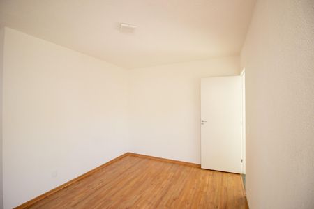 Sala de apartamento à venda com 2 quartos, 46m² em Caiapos, Contagem
