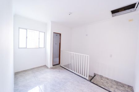 Sala de casa para alugar com 1 quarto, 45m² em Jardim Fernandes, São Paulo