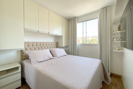 Quarto 1 de apartamento à venda com 2 quartos, 140m² em Jardim America, Belo Horizonte