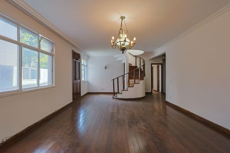 Sala de apartamento para alugar com 5 quartos, 250m² em Funcionários, Belo Horizonte