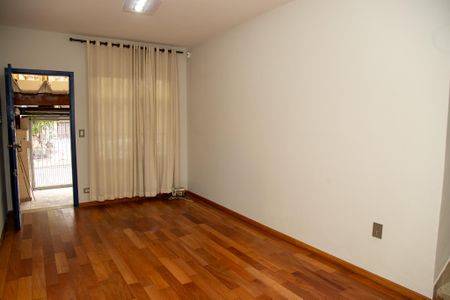 Sala de casa para alugar com 4 quartos, 140m² em Vila Cruzeiro, São Paulo