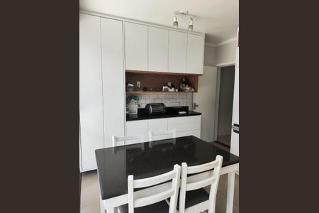 Cozinha de casa à venda com 3 quartos, 141m² em Vila Cruzeiro, São Paulo