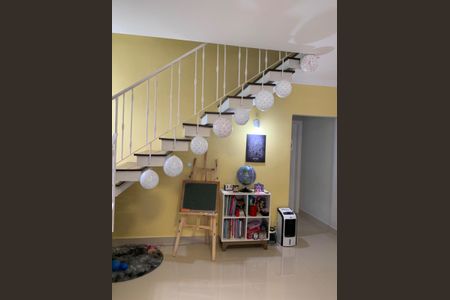 Sala de casa à venda com 3 quartos, 141m² em Vila Cruzeiro, São Paulo