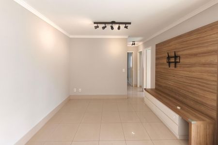 Sala de apartamento à venda com 3 quartos, 75m² em Chácara Prado, Campinas