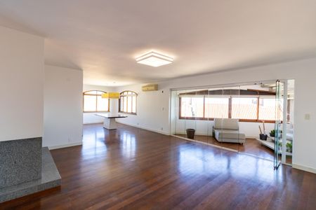 Sala de casa à venda com 4 quartos, 648m² em Tristeza, Porto Alegre