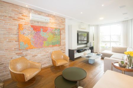 Sala de casa de condomínio à venda com 4 quartos, 306m² em Jardim Petropolis, São Paulo