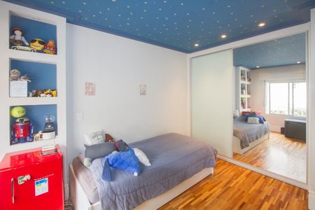 Quarto 1 de casa de condomínio à venda com 4 quartos, 306m² em Jardim Petropolis, São Paulo