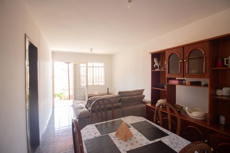 Sala de casa para alugar com 1 quarto, 80m² em Colorado, Contagem