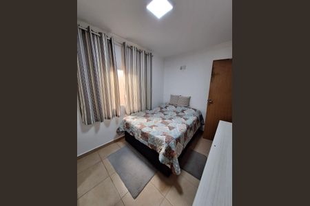 Quarto 1 de casa à venda com 5 quartos, 134m² em Parque Residencial Oratorio, São Paulo