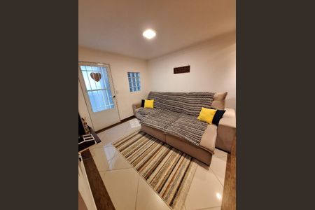 Sala de casa à venda com 5 quartos, 134m² em Parque Residencial Oratorio, São Paulo