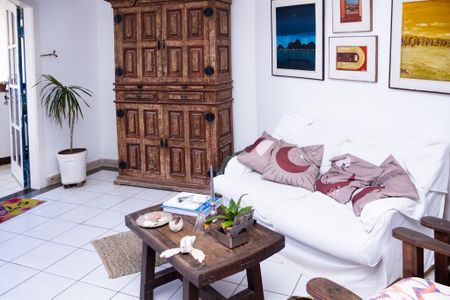 Sala de casa de condomínio para alugar com 3 quartos, 150m² em Pituaçu, Salvador