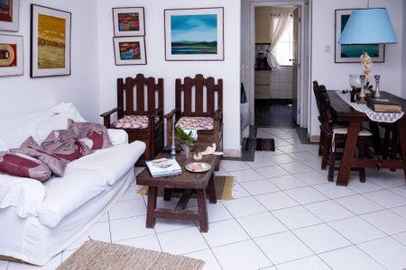 Sala de casa de condomínio para alugar com 3 quartos, 150m² em Pituaçu, Salvador