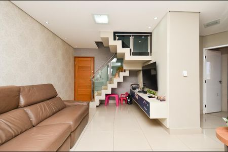 Sala 1 de apartamento à venda com 3 quartos, 140m² em Fernão Dias, Belo Horizonte