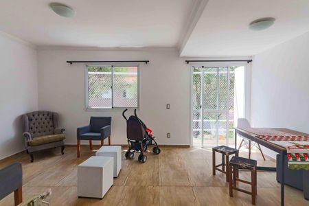 Sala de casa de condomínio à venda com 3 quartos, 283m² em Vila São Silvestre, São Paulo